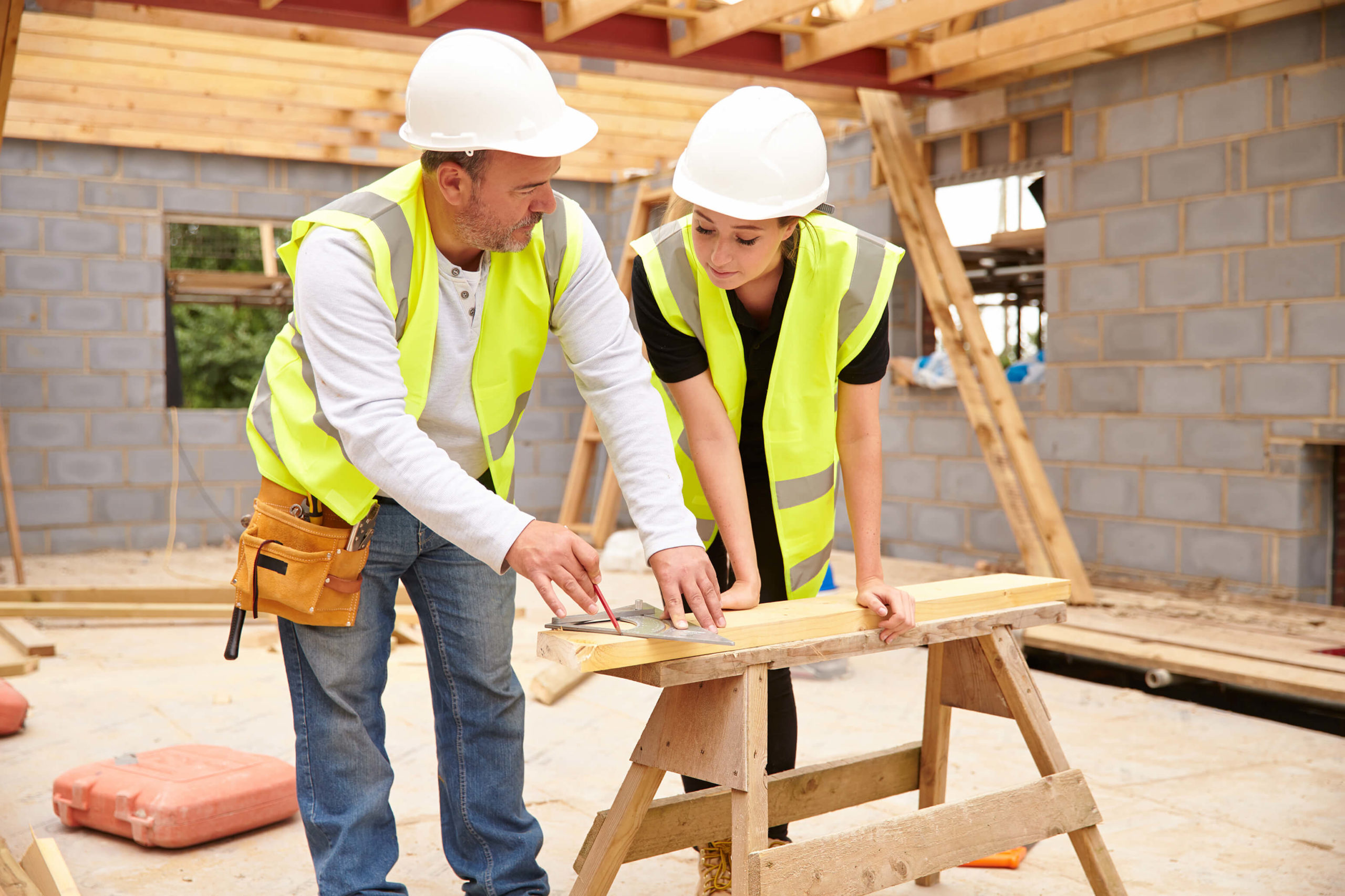 Apprenti dans le bâtiment